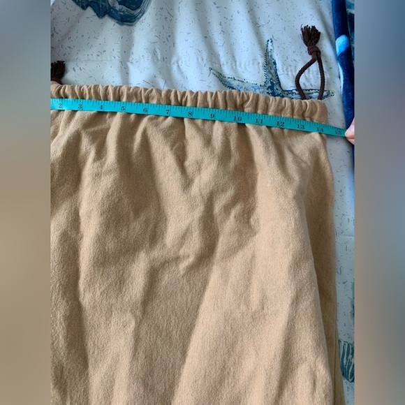 Authentic Louis Vuitton Beige Dust Bag - Picture 2 of 4